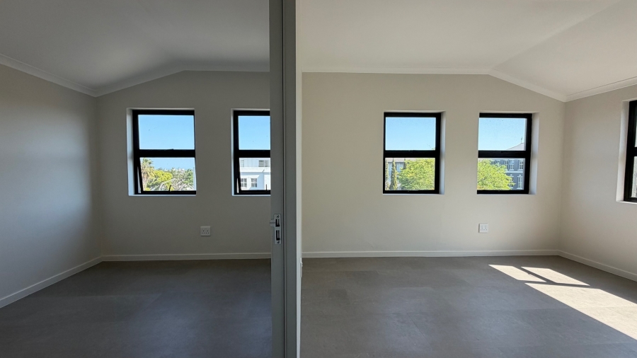 To Let Commercial Property for Rent in Somerset West Western Cape